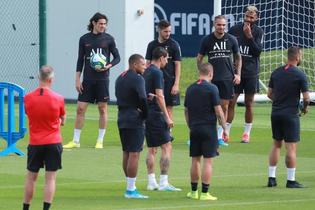 浓眉缺阵詹姆斯空砍39+7+6 湖人不敌灰熊2连败