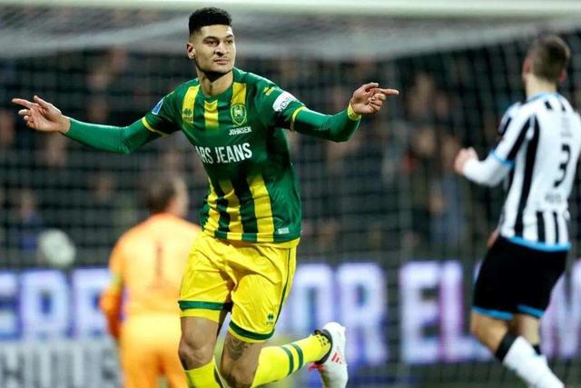 英超夺冠赔率：曼城5连败跌至第3 利物浦领跑