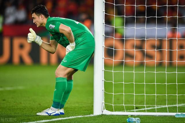 阿丘尔23+13赵柏清19+8 同曦逆转送天津14连败